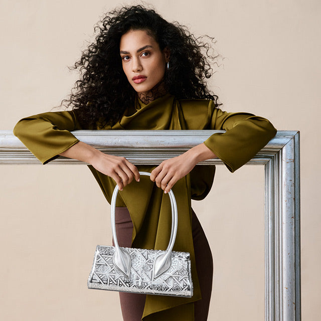 ECOMMERCE &amp; RETAIL